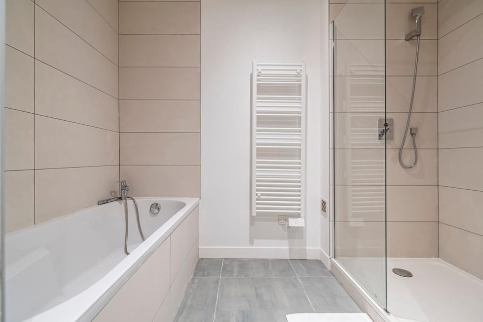 Shower, Bathroom, Bath