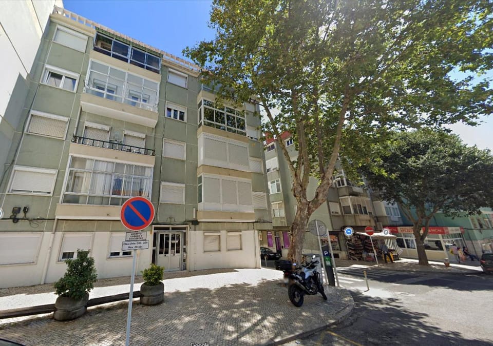Property building, Street view