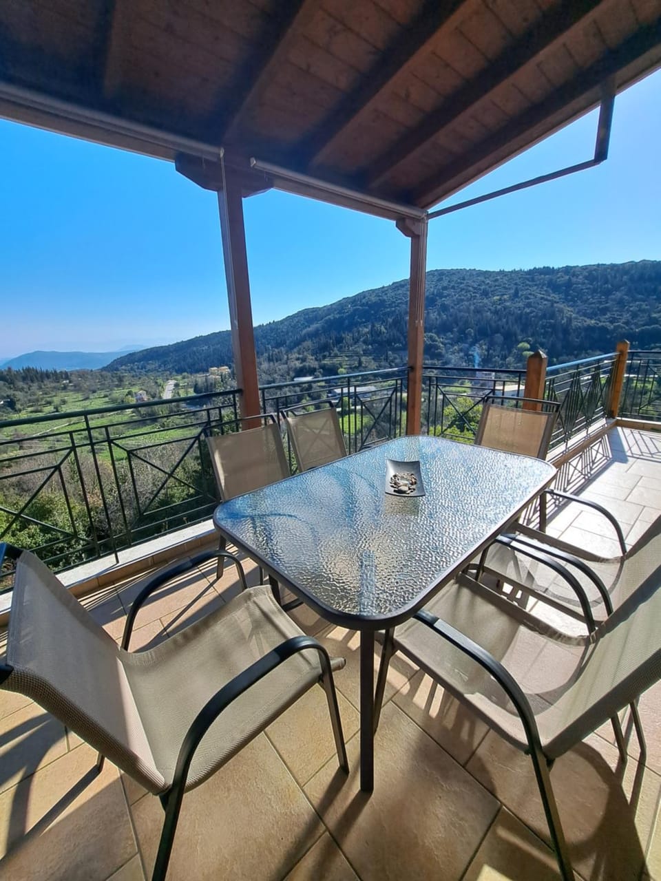 Balcony/Terrace, Dining area, Mountain view, Sea view
