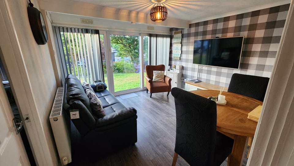 Ranger - Snowdon Cabins holiday let Caernarfon Cabin in Wales