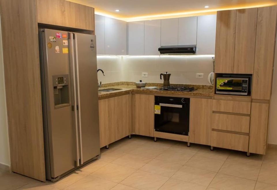 Kitchen or kitchenette, minibar, pet friendly, stove