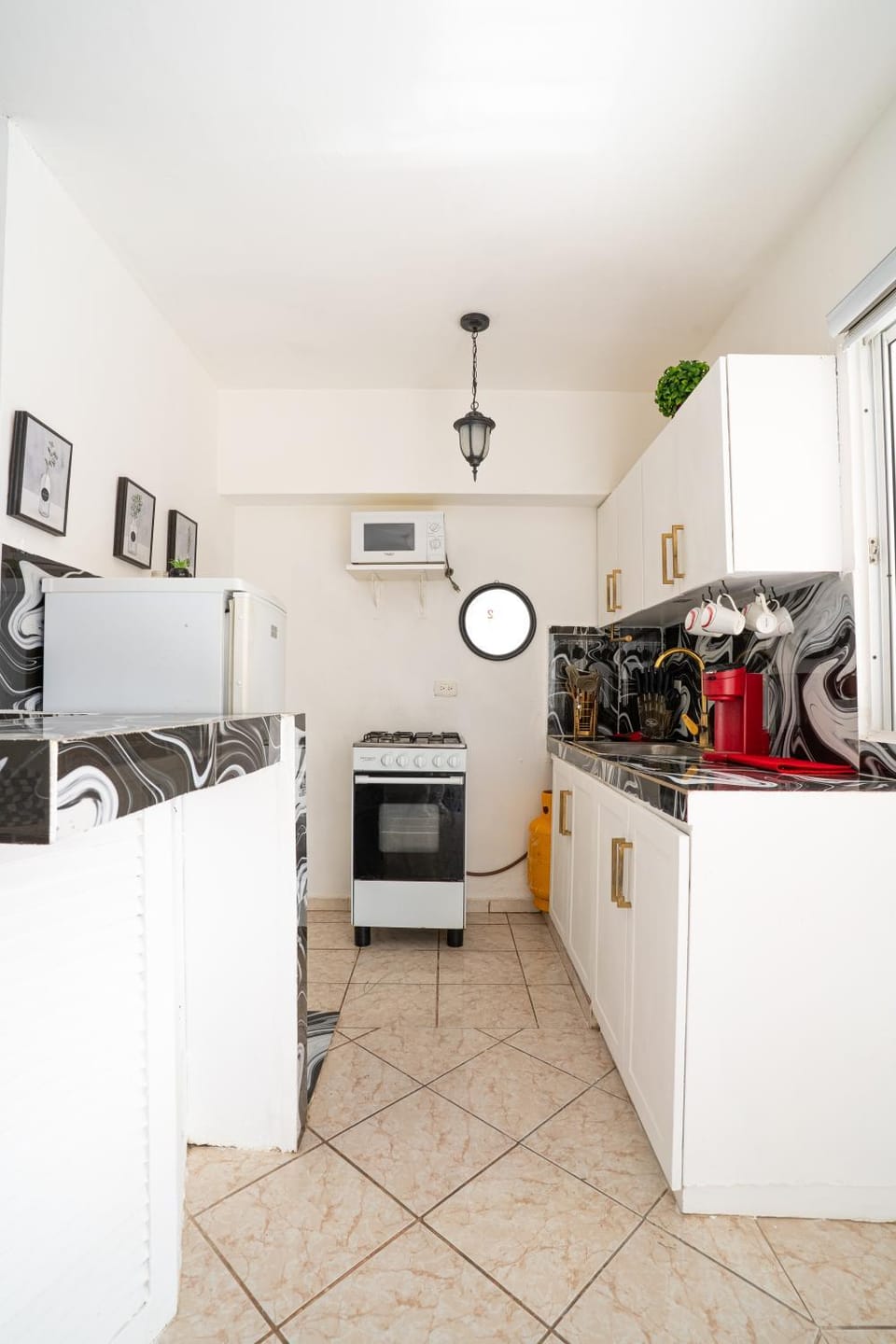 Kitchen or kitchenette