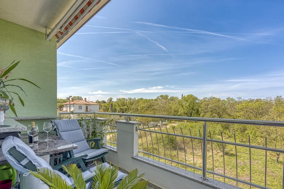Balcony/Terrace, Balcony/Terrace