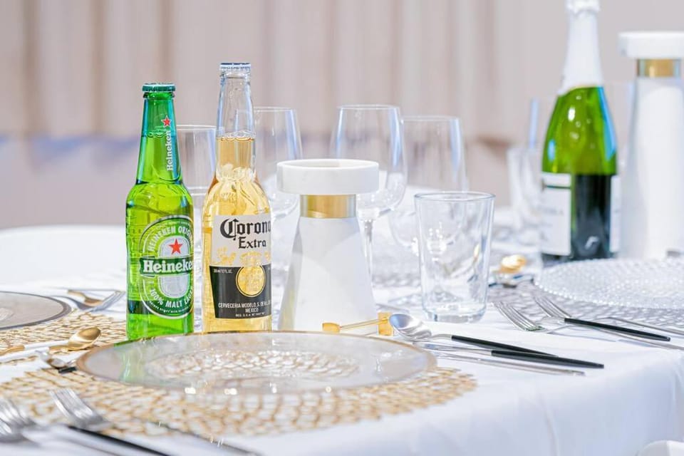 Food, Drinks, Alcoholic drinks