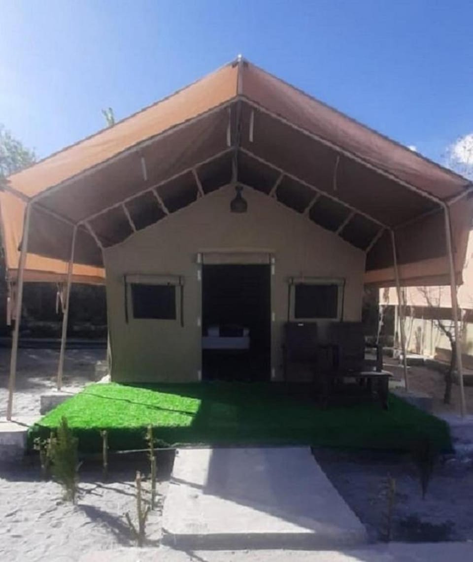 Property building, Garden, View (from property/room), Seating area