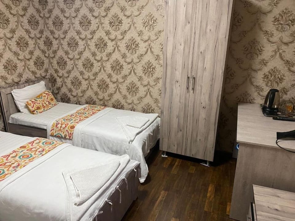 Bed, Photo of the whole room, Bedroom, hair dresser, wardrobe
