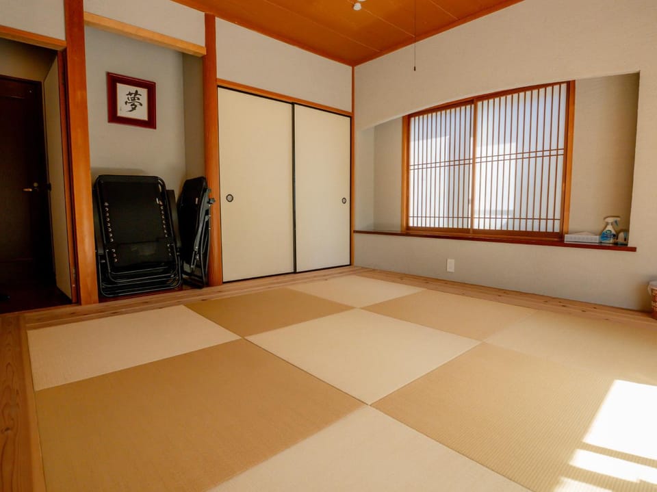 Photo of the whole room, Open Air Bath
