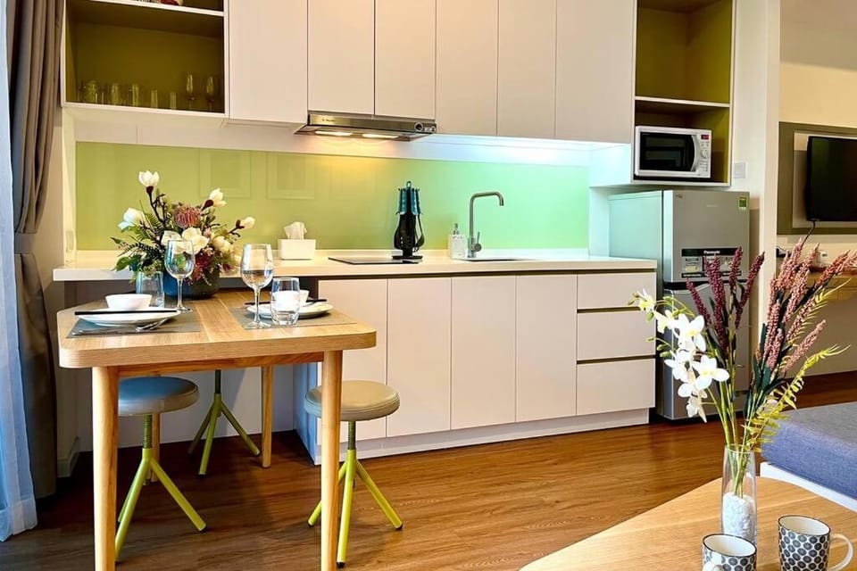 Chic Nha Trang Ocean View Studio With Pool Apartment in Nha Trang