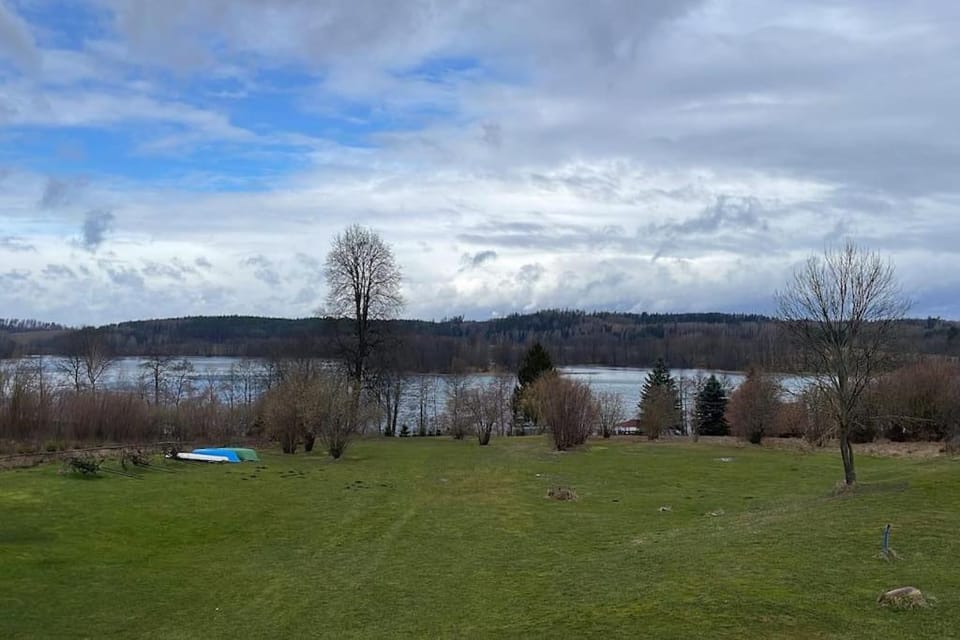 Modern Villa & Sauna by the lake, przytulnavilla, Dom nad jeziorem na Mazurach House in Poland