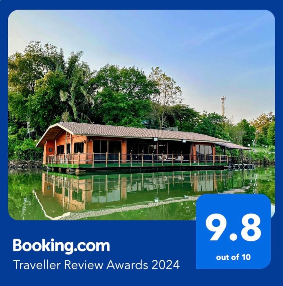 The Parrot Inn Kanchanaburi Villa in Thailand