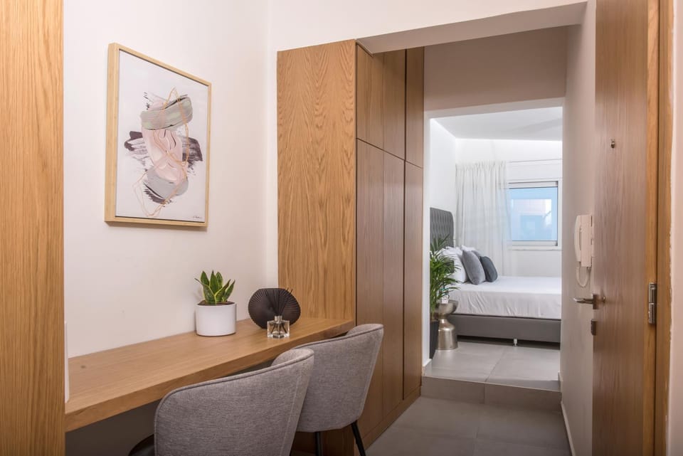 Bedroom, wardrobe