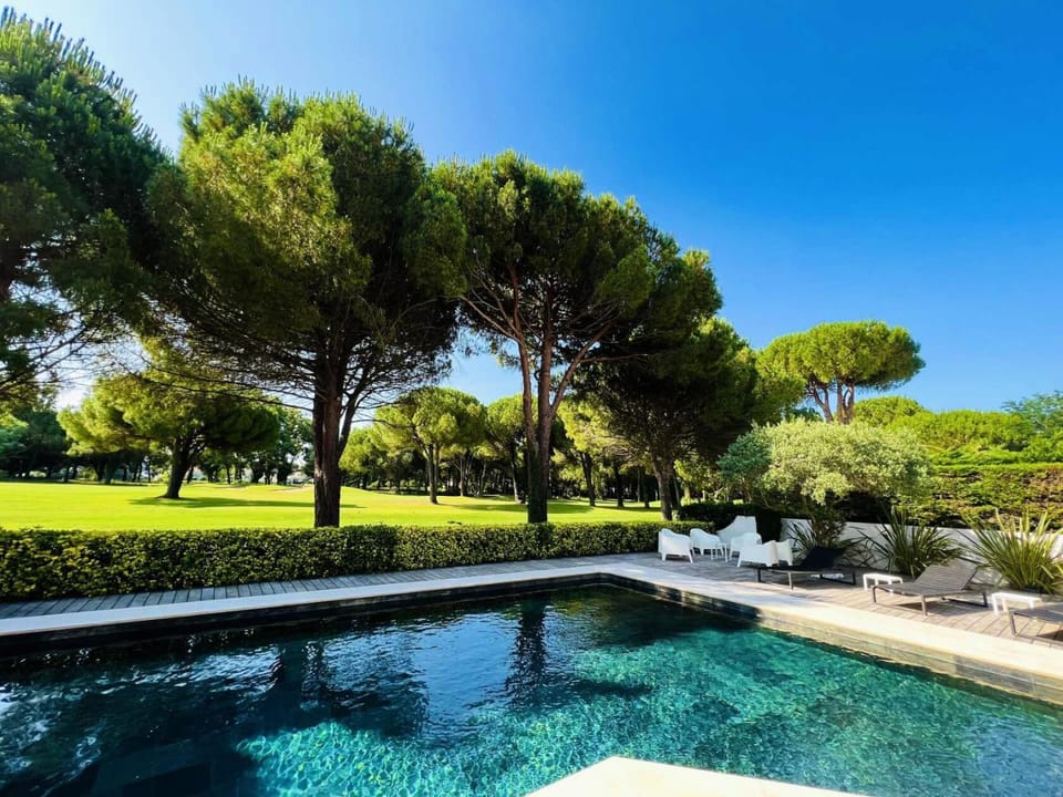 Villa Golf - Villa unique en première ligne sur le golf MAE-4044 Villa in La Grande-Motte