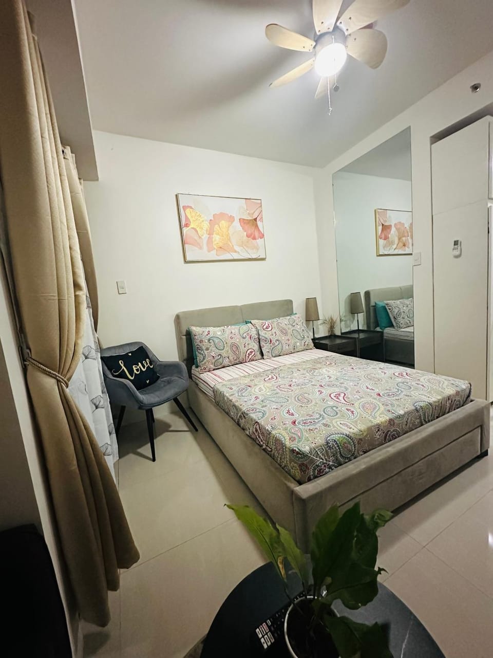 Lengs Place 1 - Studio Unit at Inspiria Condo Beside Abreeza Mall Davao City Apartment in Davao City