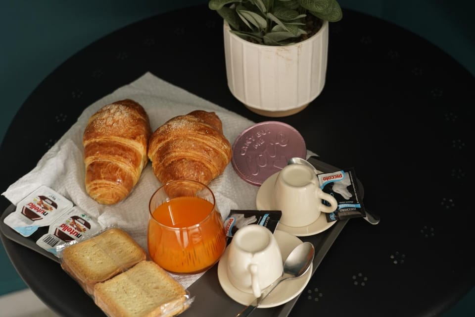 Breakfast, Continental breakfast