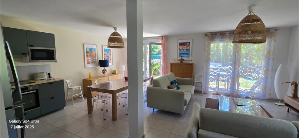 New house with all comforts in Grimaud House in Cogolin