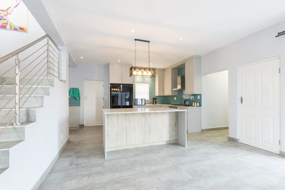 Kitchen or kitchenette, minibar, pet friendly