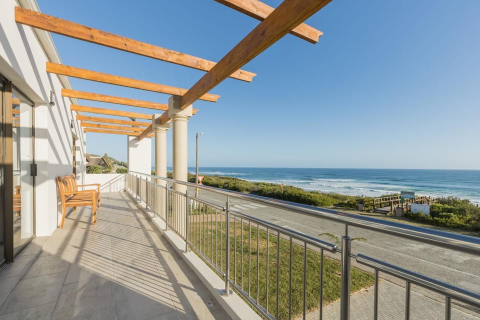 Day, Natural landscape, View (from property/room), Balcony/Terrace, Sea view