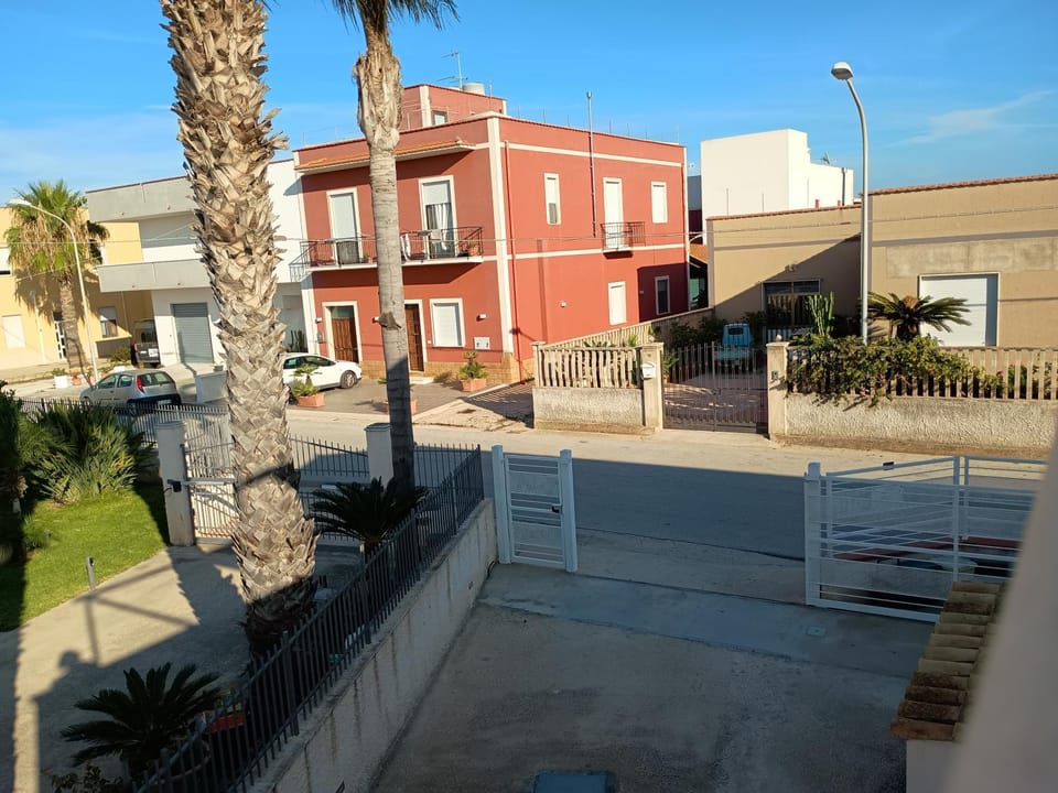 Le terrazze sul sale-Monolocale 1 & Monolocale 2 White Gold Apartaments & 2 White Gold Apartaments Apartment in Sicily