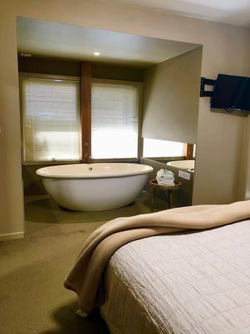 Hepburn Hideaway Villa ~ Hepburn / Daylesford Villa in Victoria