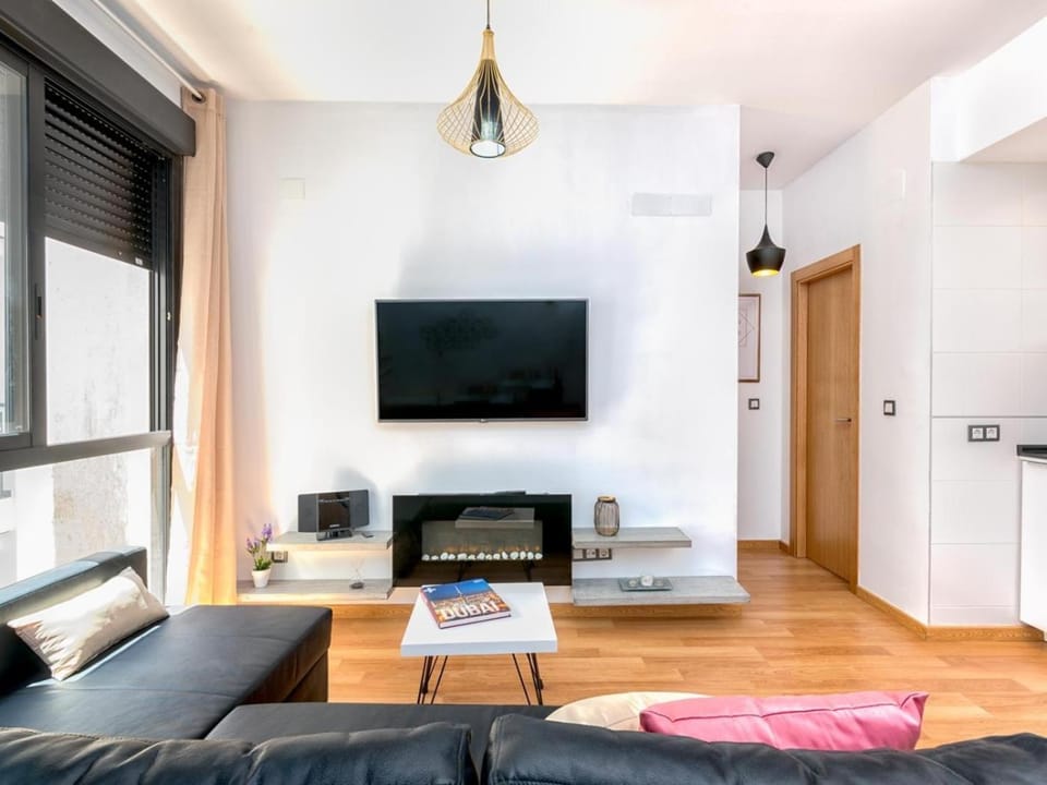Atico Terraza Privada Piscina Centro AC Nuevo 1hab Apartment in Malaga