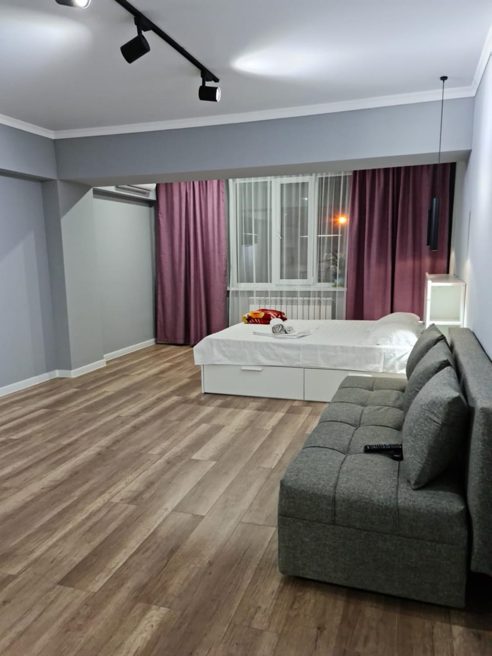Апартаменты в центре, в новом доме Apartment in Almaty