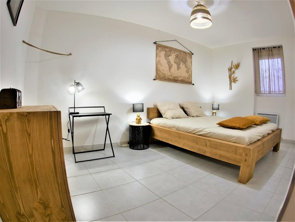 Bed, Seating area, Bedroom, storage, storage