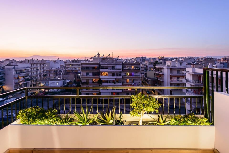 Lucy In The Sky With Diamonds Apartment in Messenia