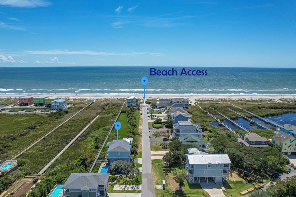 Naut A Bad Gig House in Oak Island