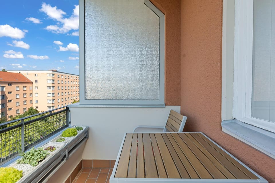 Day, Balcony/Terrace, Seating area