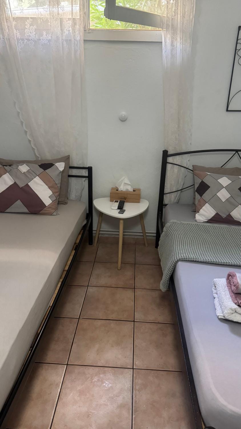 Κεντρικό Ημιυπόγειο Studio Στο Βόλο εως 3 ατομα Apartment in Volos