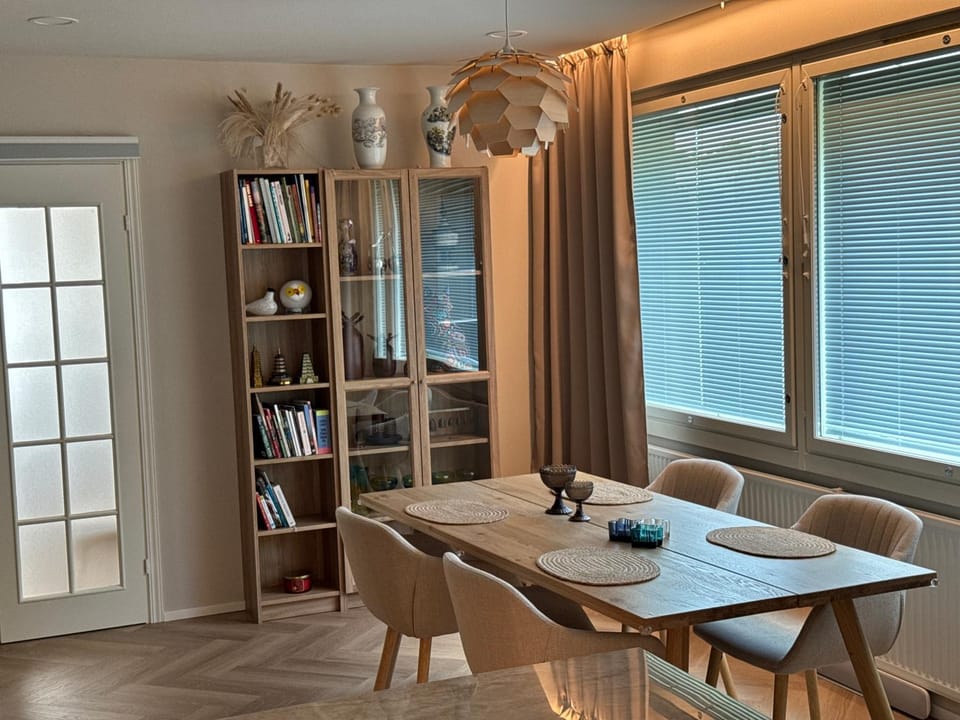 Library, Living room, Seating area, Dining area