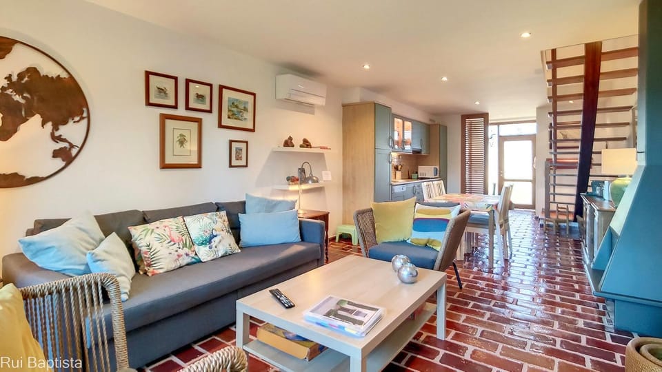 Property building, Living room