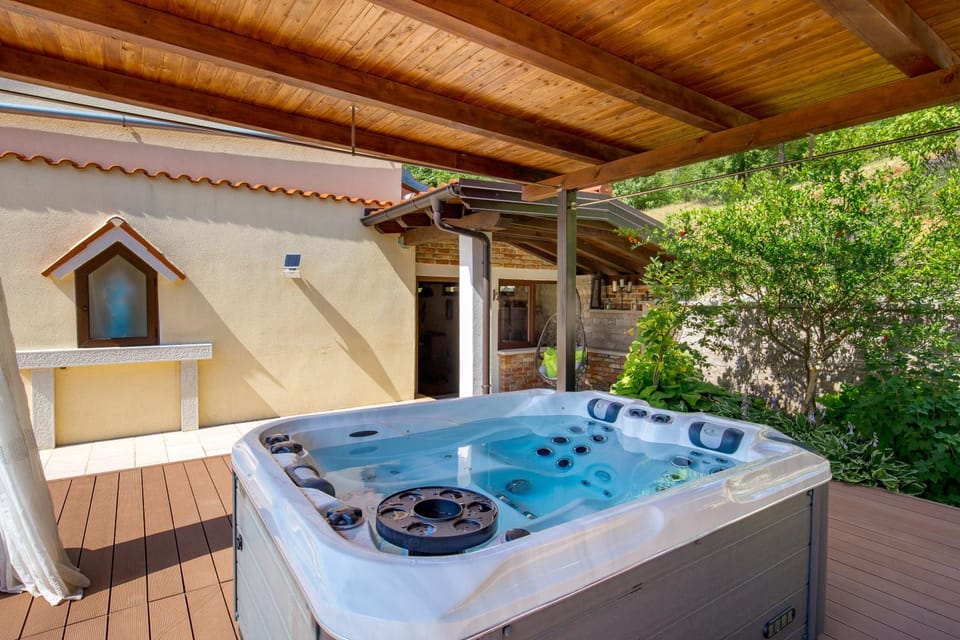 Hot Tub