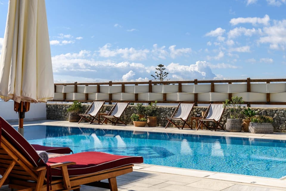 Day, Pool view, Swimming pool, Swimming pool, sunbed