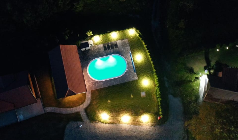 Property building, Swimming pool
