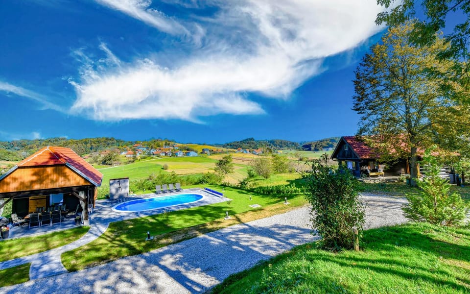 Property building, Natural landscape, Garden, Garden view, Pool view, Swimming pool