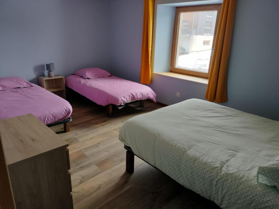ô Doux Comtois Apartment in Canton of Vaud