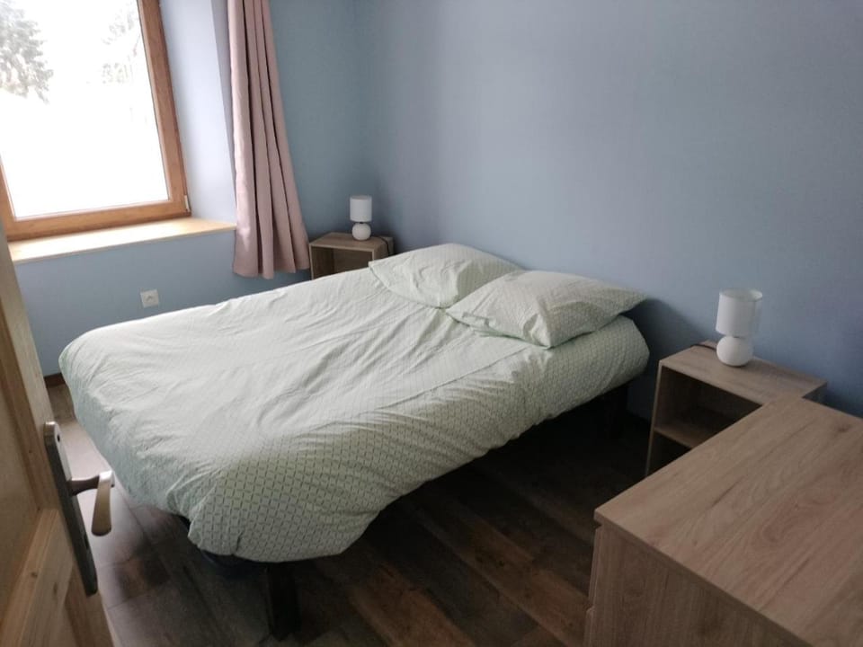 ô Doux Comtois Apartment in Canton of Vaud