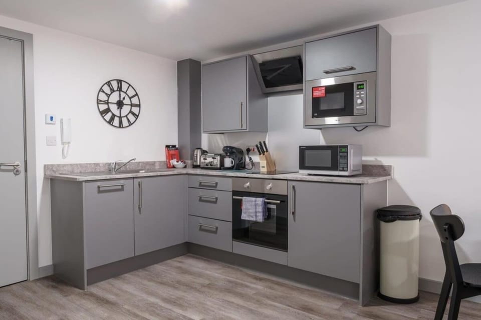 Contemporary 1 Bed Apartment in Liverpool Centre Apartment in Liverpool