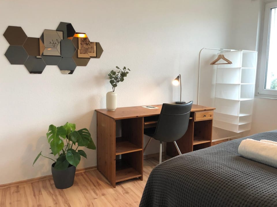 LIME HOMES: Balkon, Küche, Netflix Apartment in Lower Saxony, Germany