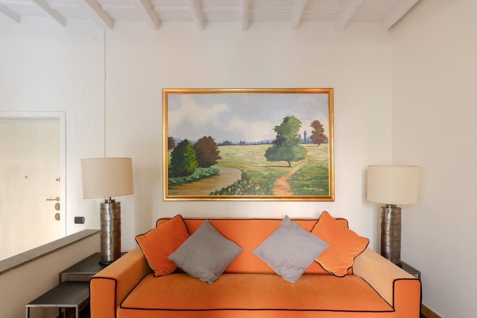 Living room, Decorative detail, Seating area