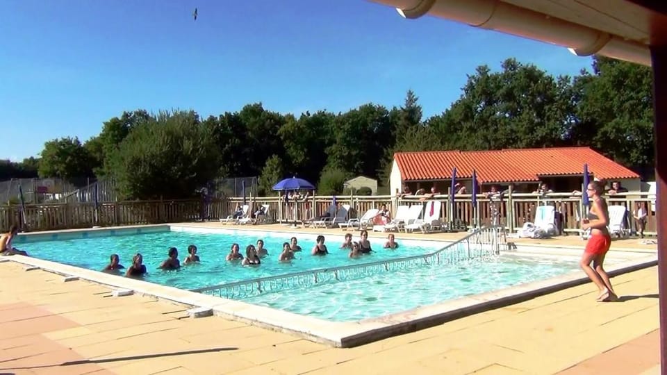 Swimming pool, Public Bath