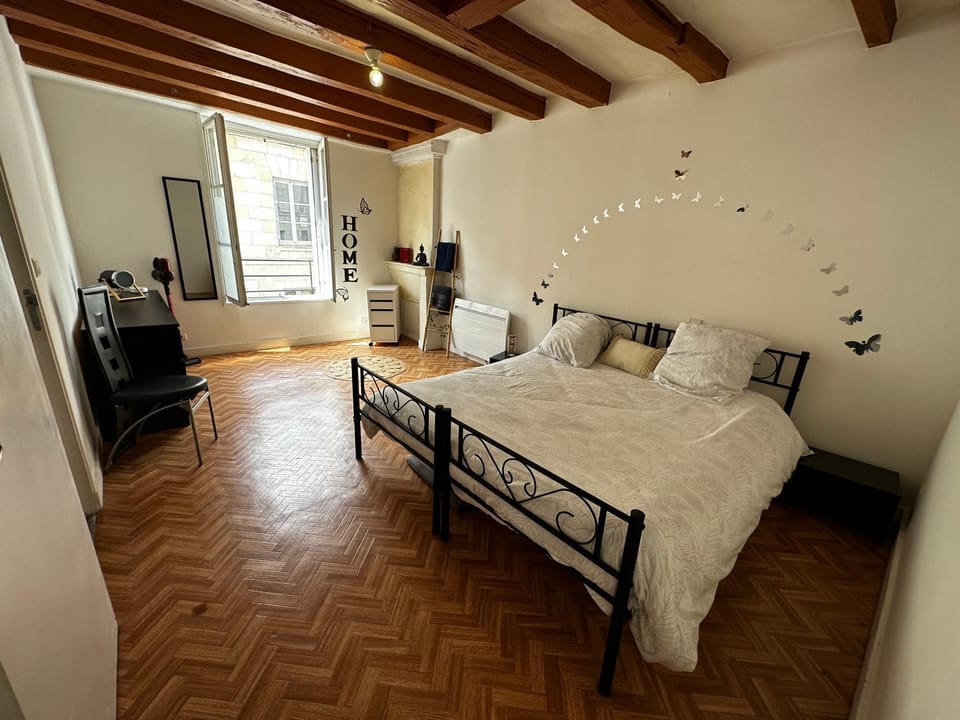 Bed, Bedroom