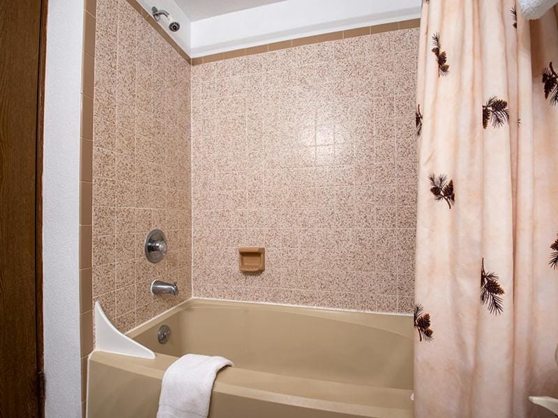 Shower, Bathroom, Bath, towels