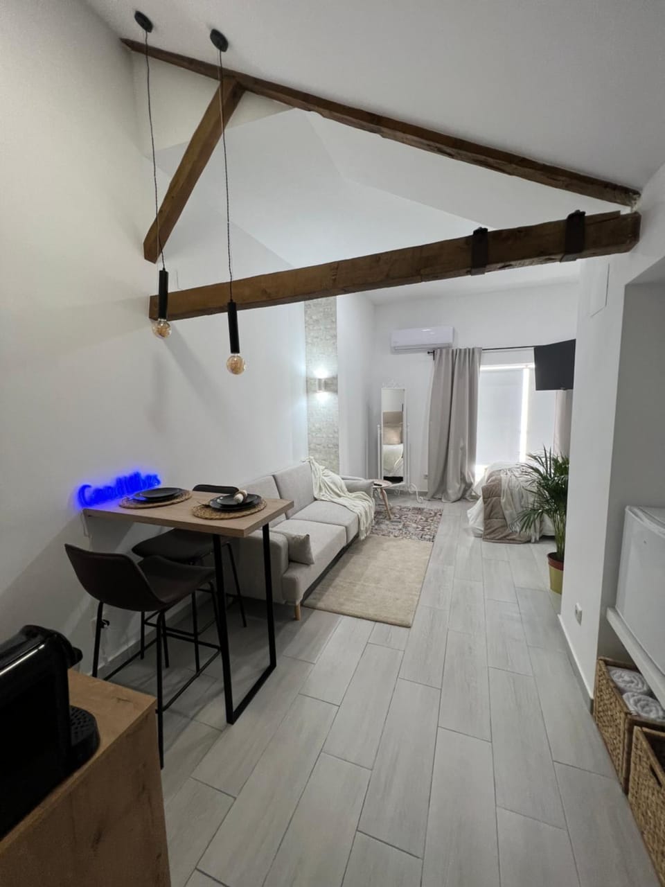 SUITES CHIC Bed and Breakfast in La Mancha