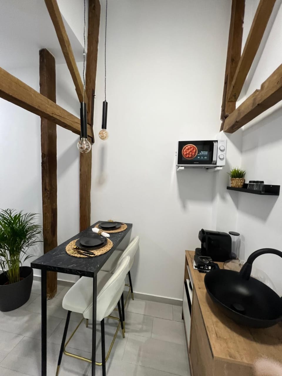 SUITES CHIC Bed and Breakfast in La Mancha