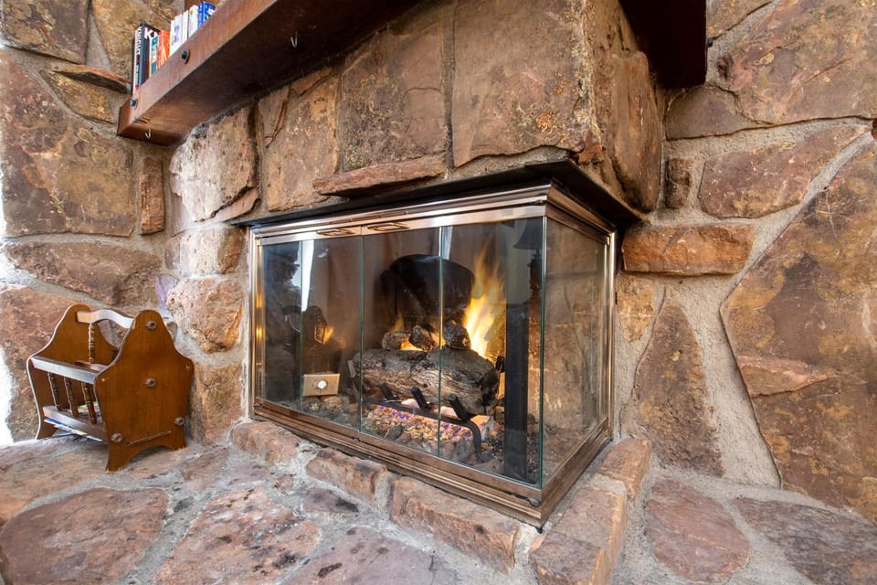 Living room, fireplace
