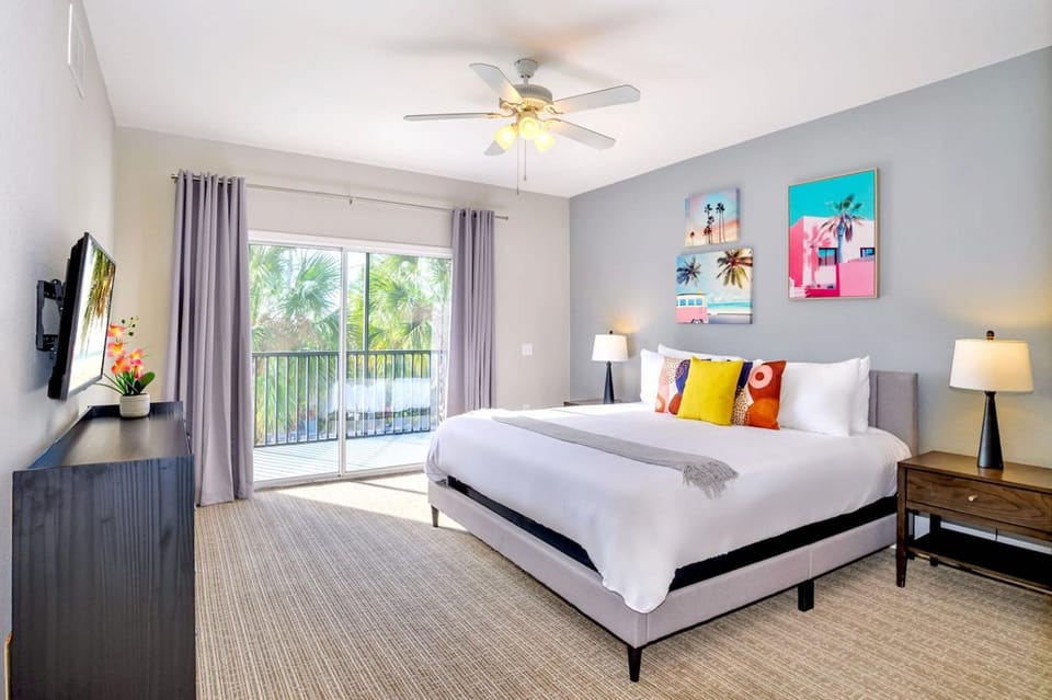 Bed, Bedroom
