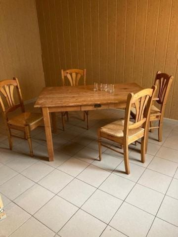 Einfaches grosse geräumiges Wohnung für Monteuren Apartment in Dortmund
