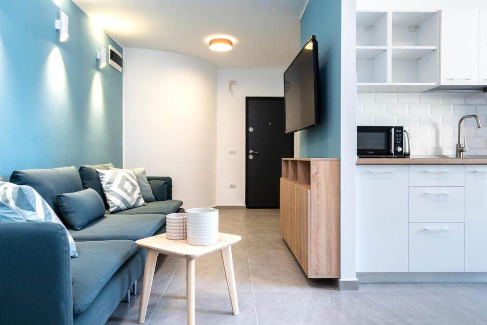 Sapphire Apartment In The Center Of Bucharest Apartment in Bucharest
